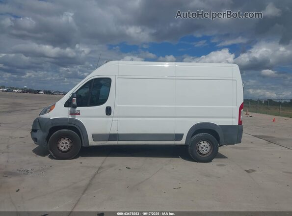 3C6TRVCG7GE109024 2016 RAM PROMASTER 2500 White Widok wnętrza 360 stopni