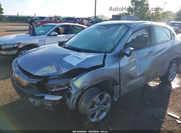 3CZRU6H3XMM719153 2021 HONDA HR-V Серебряный Вид спереди