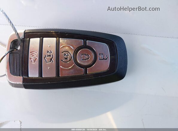 3FA6P0CD2LR177387 2020 FORD FUSION Silver Вид панелі приладів