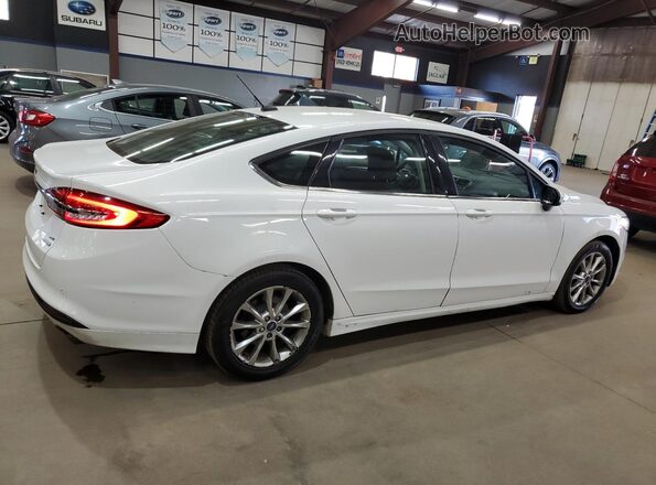 3FA6P0HD2HR189538 2017 FORD FUSION White Tył prawy