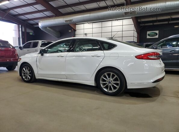 3FA6P0HD2HR189538 2017 FORD FUSION White Tył lewy