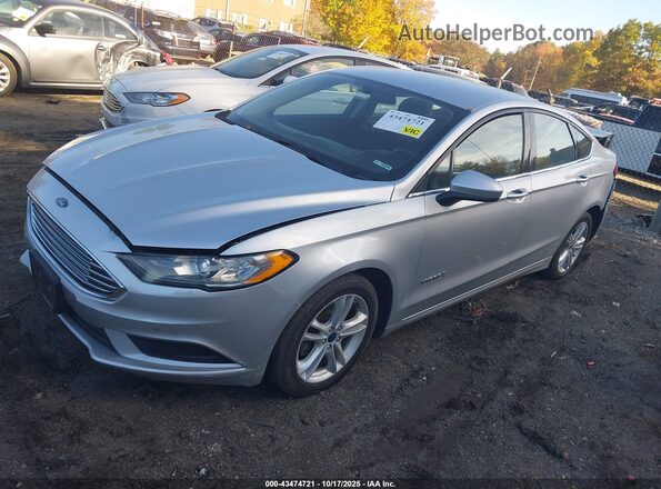 3FA6P0LU1JR132437 2018 FORD FUSION HYBRID Silver Передня ліва чверть