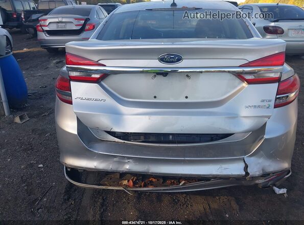 3FA6P0LU1JR132437 2018 FORD FUSION HYBRID Silver Вид спереду