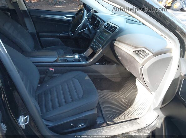 3FA6P0LU3HR319477 2017 FORD FUSION HYBRID Черный Вид салона спереди