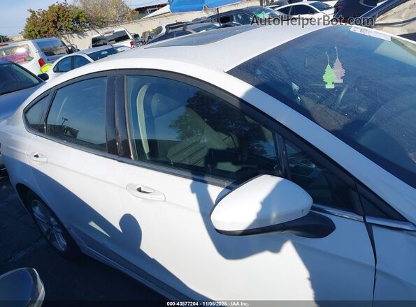 3FA6P0LU4JR103109 2018 FORD FUSION HYBRID White Панорамний вид салону 360°