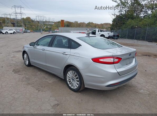 3FA6P0LU7GR406135 2016 FORD FUSION HYBRID Серебряный Задняя левая четверть