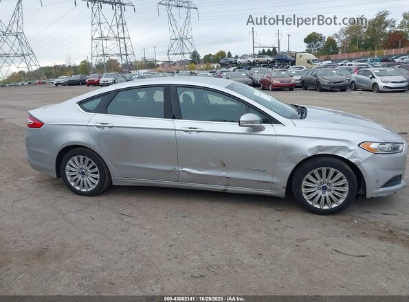 3FA6P0LU7GR406135 2016 FORD FUSION HYBRID Серебряный Панорамный вид салона 360°