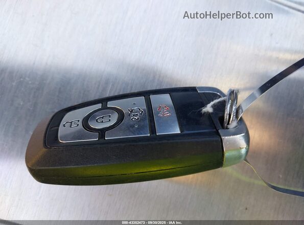 3FA6P0LU9JR158378 2018 FORD FUSION HYBRID Серый Вид панели приборов