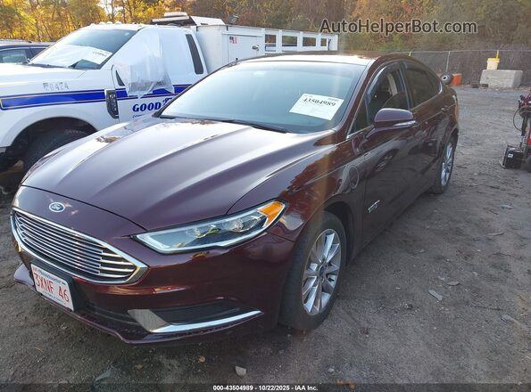 3FA6P0PU0JR250943 2018 FORD FUSION ENERGI Темно-бордовый Передняя левая четверть