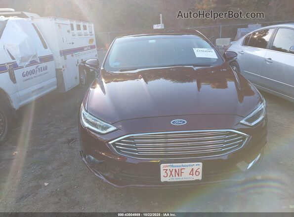 3FA6P0PU0JR250943 2018 FORD FUSION ENERGI Темно-бордовый Вид задней части салона
