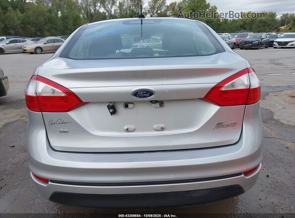 3FADP4BJ0JM146719 2018 FORD FIESTA Серебряный 