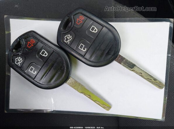 3FADP4BJ0JM146719 2018 FORD FIESTA Серебряный Вид панели приборов