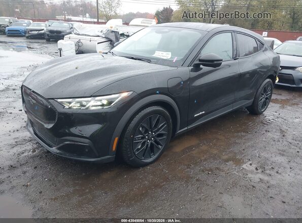 3FMTK1S53SMA10474 2025 FORD MUSTANG MACH-E Черный Передняя левая четверть