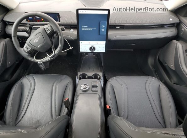 3FMTK3R4XPMA61003 2023 FORD MUSTANG MACH-E PREMI Белый Вид панели приборов