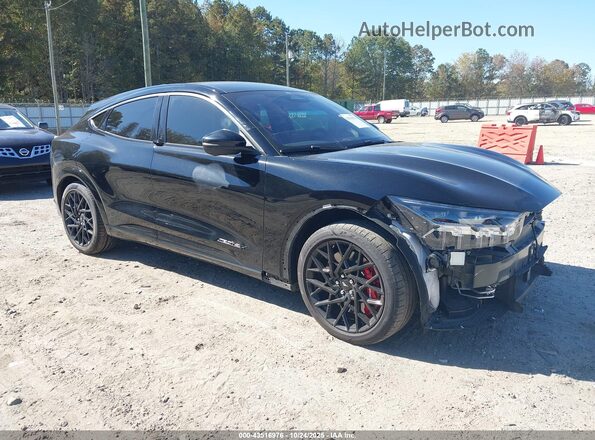 3FMTK4SX6PMA64989 2023 FORD MUSTANG MACH-E Black Передня права чверть