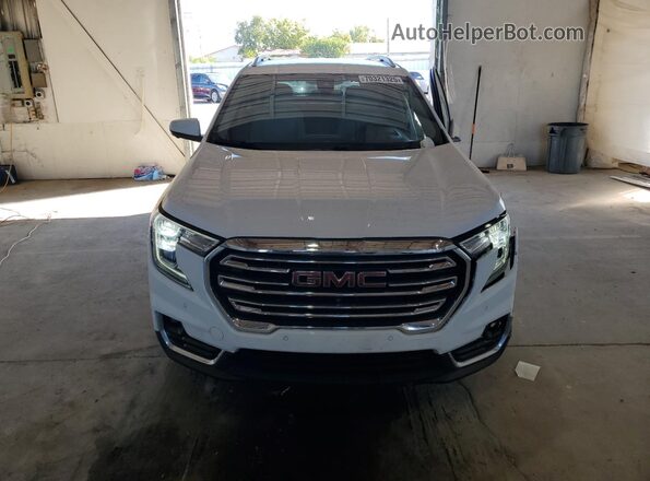 3GKALVEG0PL195498 2023 GMC TERRAIN Белый Вид спереди