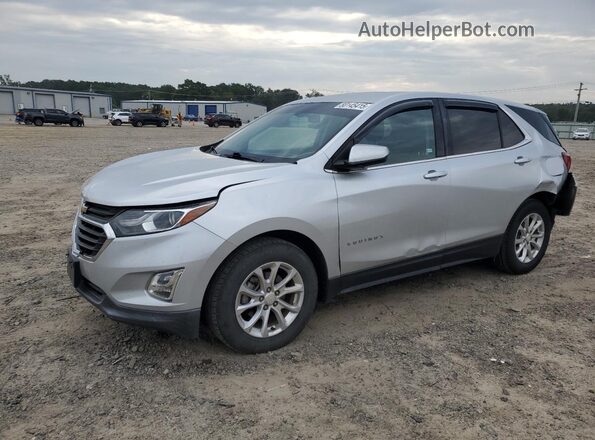 3GNAXJEVXJS593720 2018 CHEVROLET EQUINOX Серебряный Передняя левая четверть