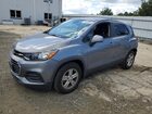 2020 Chevrolet Trax Ls Gray vin: 3GNCJKSB7LL150920