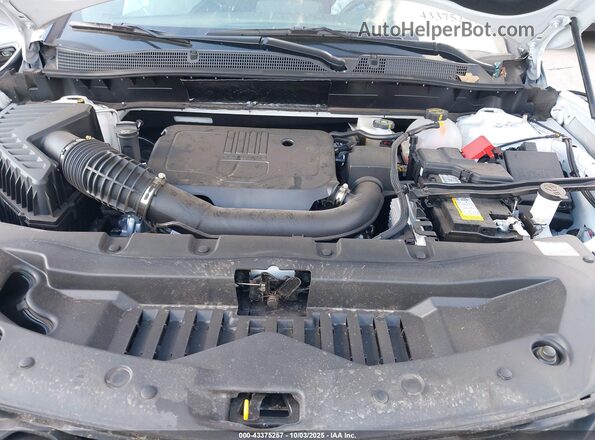 3GNKBHR45SS224892 2025 CHEVROLET BLAZER White უკანა ხედი