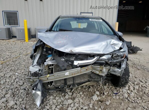 3HGGK5H82JM710825 2018 HONDA FIT Silver წინა ხედი