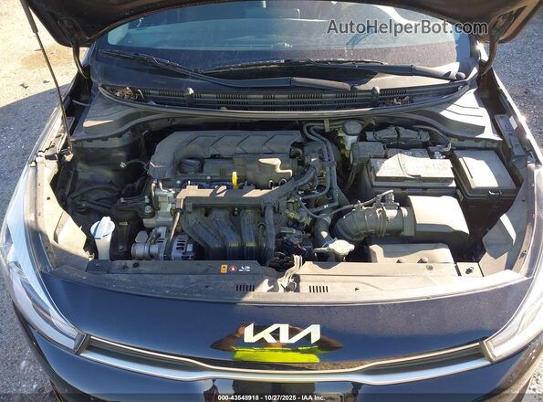 3KPA25AD8PE518162 2023 KIA RIO 5-DOOR Черный Вид сзади