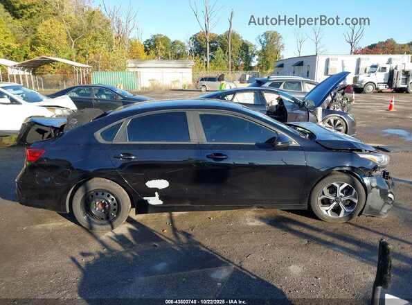 3KPF24AD0LE176782 2020 KIA FORTE Black Widok zestawu wskaźników