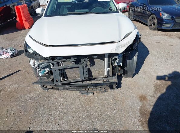 3MVDMAAL0MM303771 2021 MAZDA CX-30 Белый Вид спереди