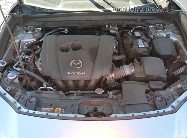3MVDMACL7LM119830 2020 MAZDA CX-30 Silver Vista del compartimento del motor