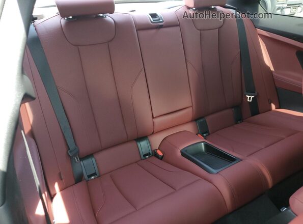 3MW43CM05S8F37358 2025 BMW M2 Серый Вид задних сидений