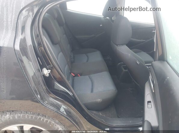 3MYDLBYV6HY181502 2017 TOYOTA YARIS IA Черный Вид наклейки с VIN-кодом