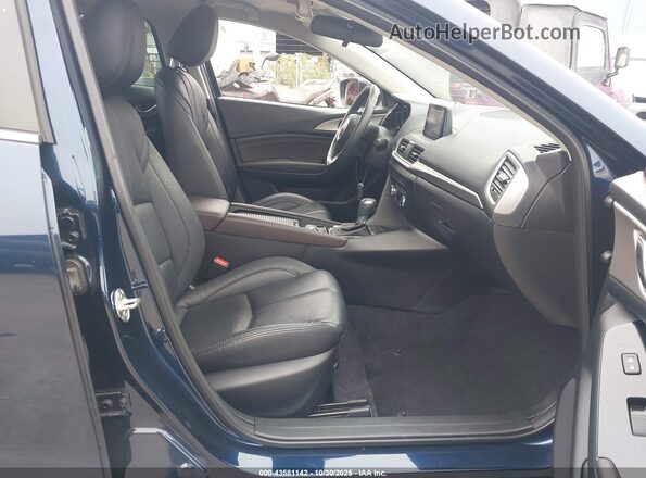 3MZBN1V30JM254838 2018 MAZDA 3 Dark Blue Вид салона спереди