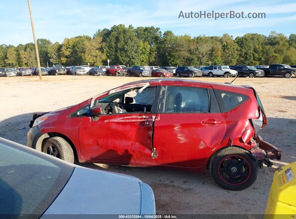 3N1CE2CP4GL360634 2016 NISSAN VERSA NOTE Red Rear interior view