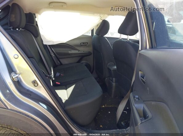 3N1CP5BV5SL475943 2025 NISSAN KICKS PLAY Gray Widok naklejki z numerem VIN