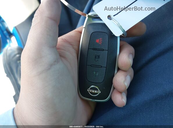 3N1CP5BV5SL493150 2025 NISSAN KICKS PLAY Синий Вид панели приборов