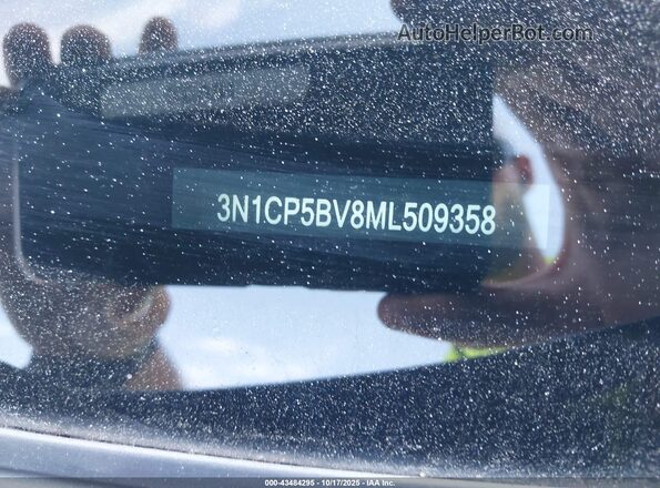 3N1CP5BV8ML509358 2021 NISSAN KICKS Серый 