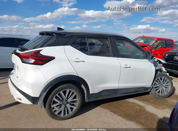 3N1CP5CV4PL550041 2023 NISSAN KICKS White Սալոնի հետևի տեսք