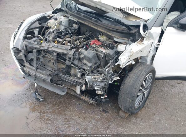 3N1CP5CVXNL483264 2022 NISSAN KICKS Белый Вид спереди