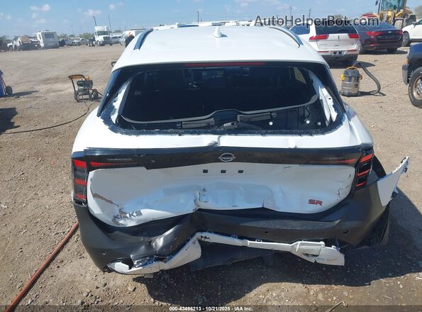 3N8AP6DA1SL337986 2025 NISSAN KICKS White Widok z przodu
