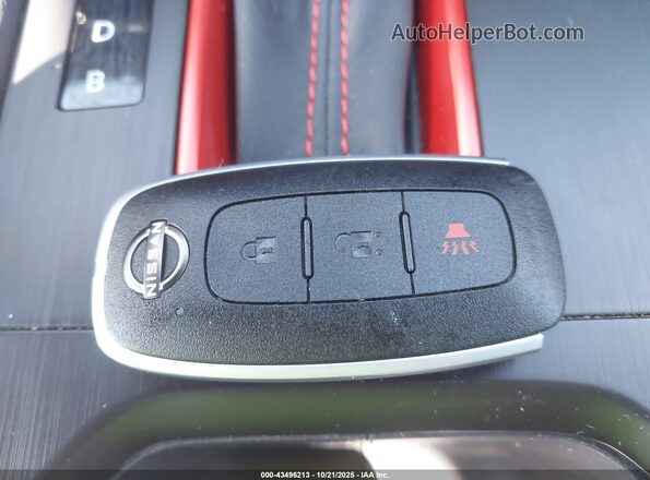 3N8AP6DA1SL337986 2025 NISSAN KICKS White Widok deski rozdzielczej