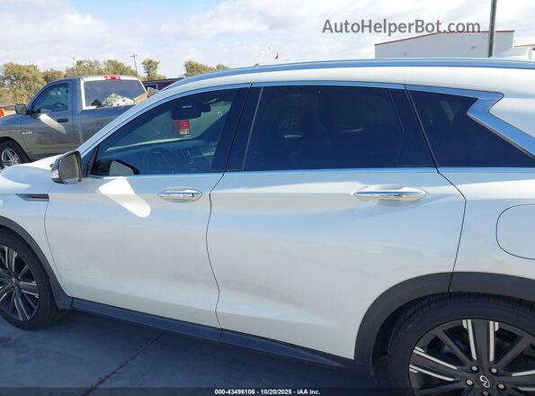 3PCAJ5BA7MF116548 2021 INFINITI QX50 White Widok wnętrza 360 stopni