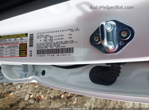 3TMLB5JN6SM138026 2025 TOYOTA TACOMA White Вид підкапотного простору