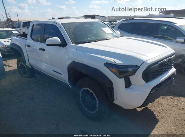 3TMLB5JN7RM064707 2024 TOYOTA TACOMA White Delantero derecho