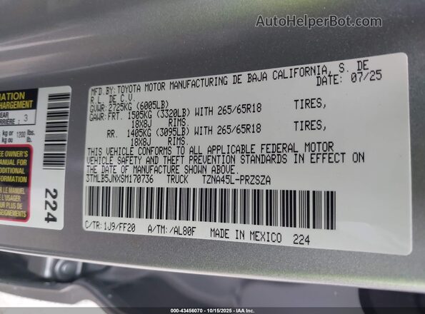 3TMLB5JNXSM170736 2025 TOYOTA TACOMA Silver Widok komory silnika