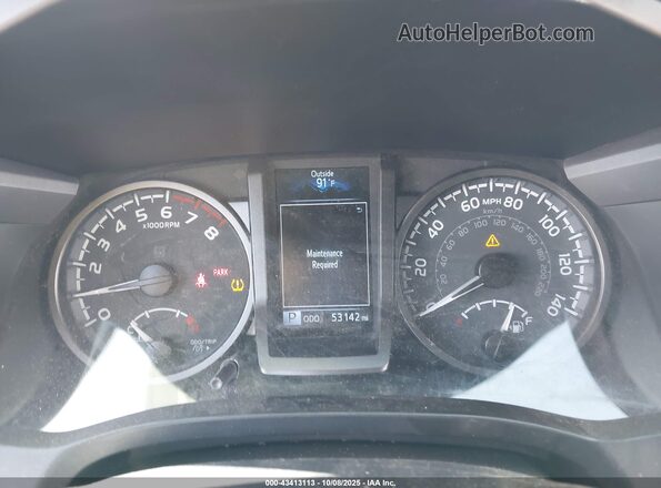 3TYBZ5DN7MT001185 2021 TOYOTA TACOMA White Vista de los asientos traseros