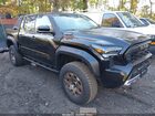 2025 Toyota Tacoma Hybrid Trailhunter Черный vin: 3TYLC5LN0ST039894