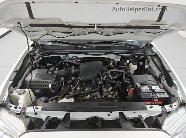 3TYRX5GN5MT022228 2021 TOYOTA TACOMA White Սալոնի հետևի տեսք
