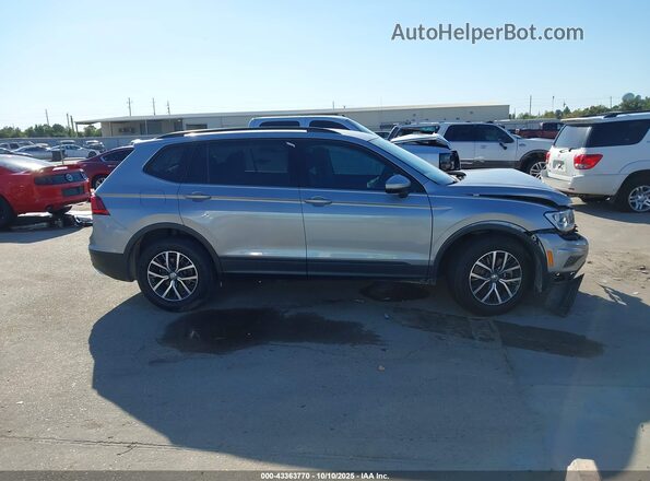 3VV1B7AX1MM053524 2021 VOLKSWAGEN TIGUAN Gray Rear interior view