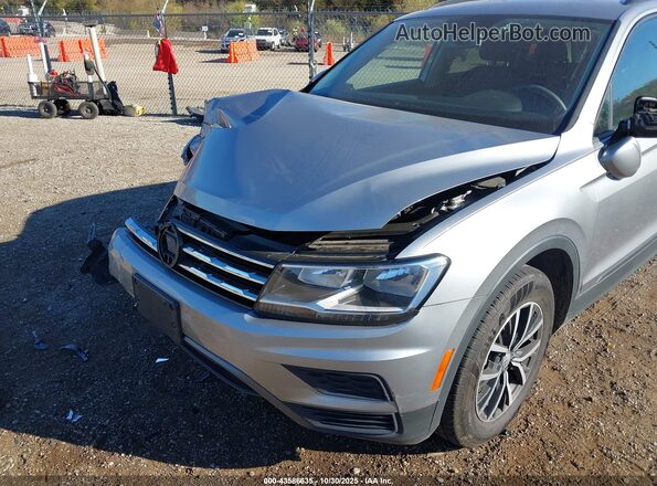 3VV1B7AX6MM099110 2021 VOLKSWAGEN TIGUAN Серебряный Вид спереди