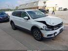 2020 Volkswagen Tiguan 2.0t Se/2.0t Se R-line Black/2.0t Sel White vin: 3VV2B7AX2LM006165