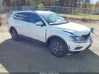 2020 Volkswagen Tiguan 2.0t Se/2.0t Se R-line Black/2.0t Sel White vin: 3VV3B7AX2LM095739